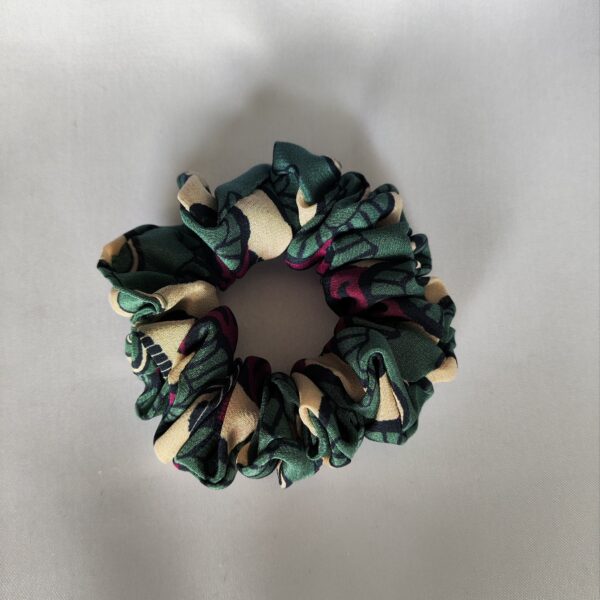 Jedwabna scrunchie