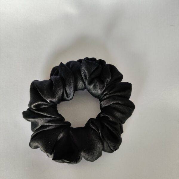 Jedwabna scrunchie