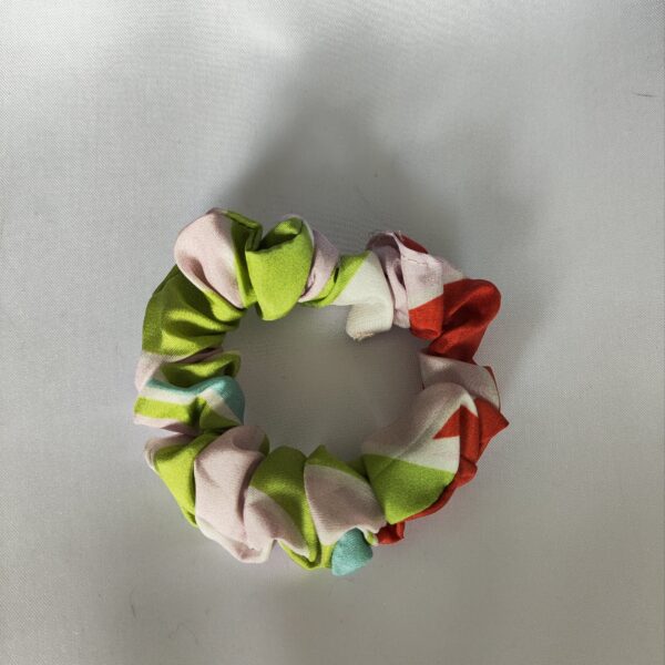 Jedwabna scrunchie