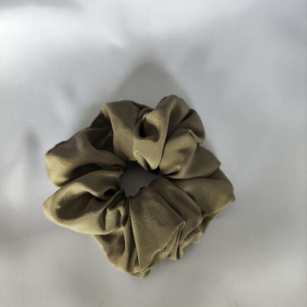 Jedwabna scrunchie