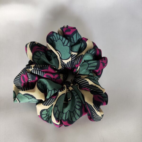 Jedwabna scrunchie