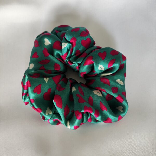 Jedwabna scrunchie