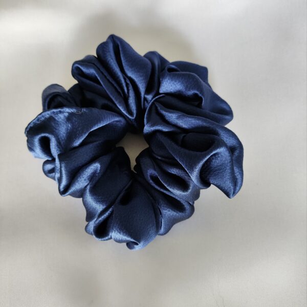 Jedwabna scrunchie