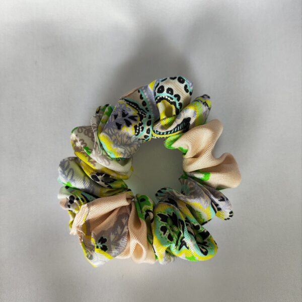 Jedwabna scrunchie