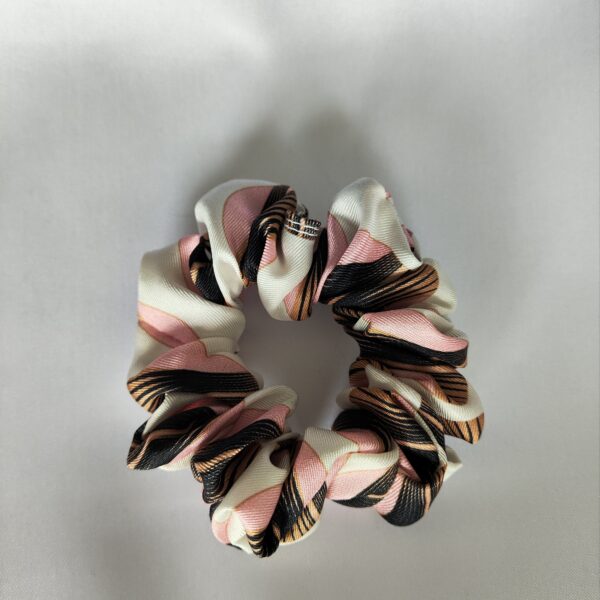 Jedwabna scrunchie